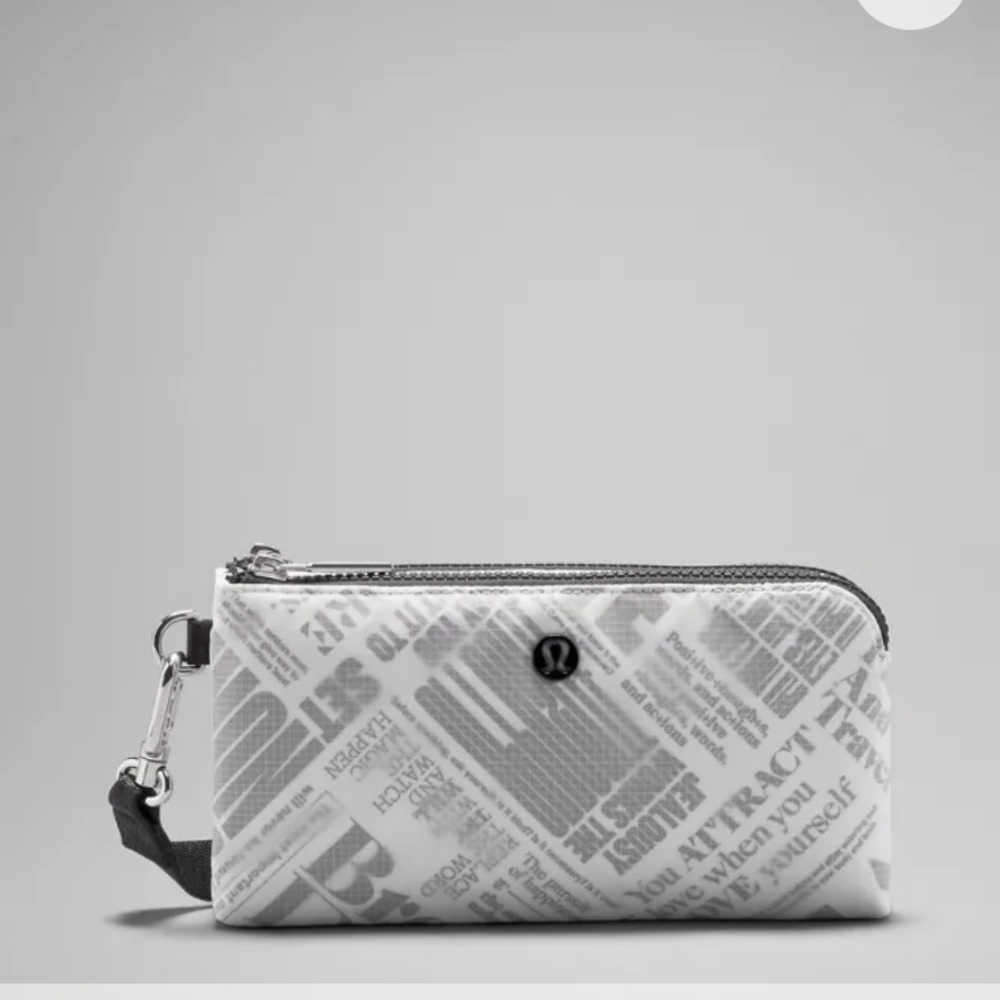 Lulumelon Black and White Clutch Wristlet - Picture 7 of 13